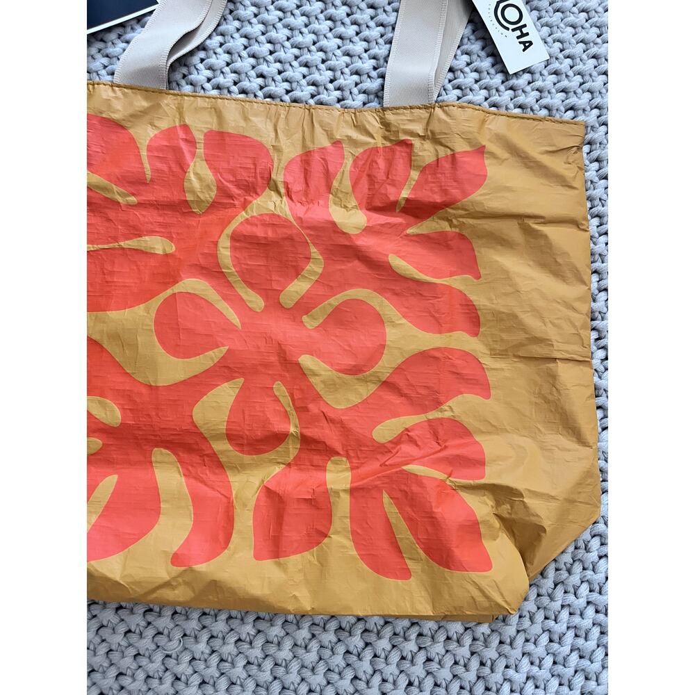 Aloha Collection• Super Special Limited Edition APPLIQUÉ Day Tripper Tote Zest - Picture 8 of 13